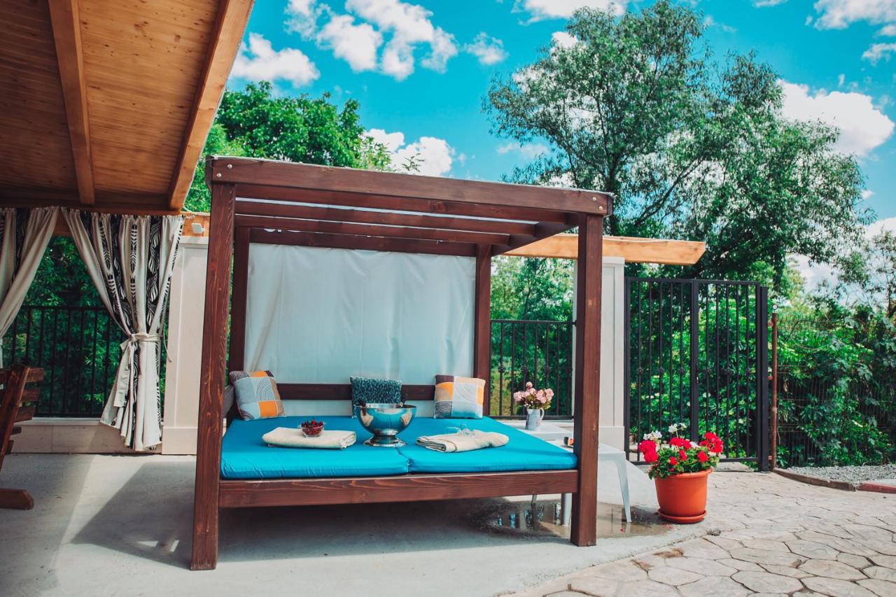 Casa Ryana Self Check-In Motell Gilău Exteriör bild